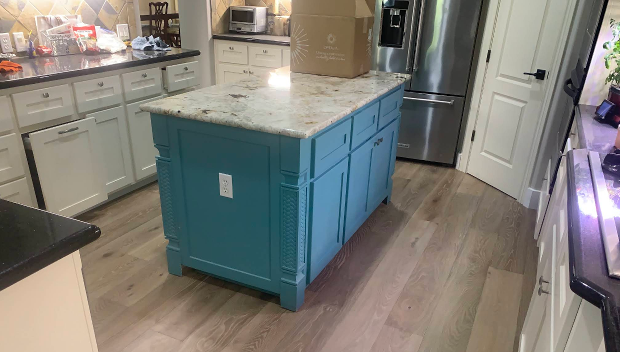 Light Grey-Oak Wood Plank Kitchen Flooring